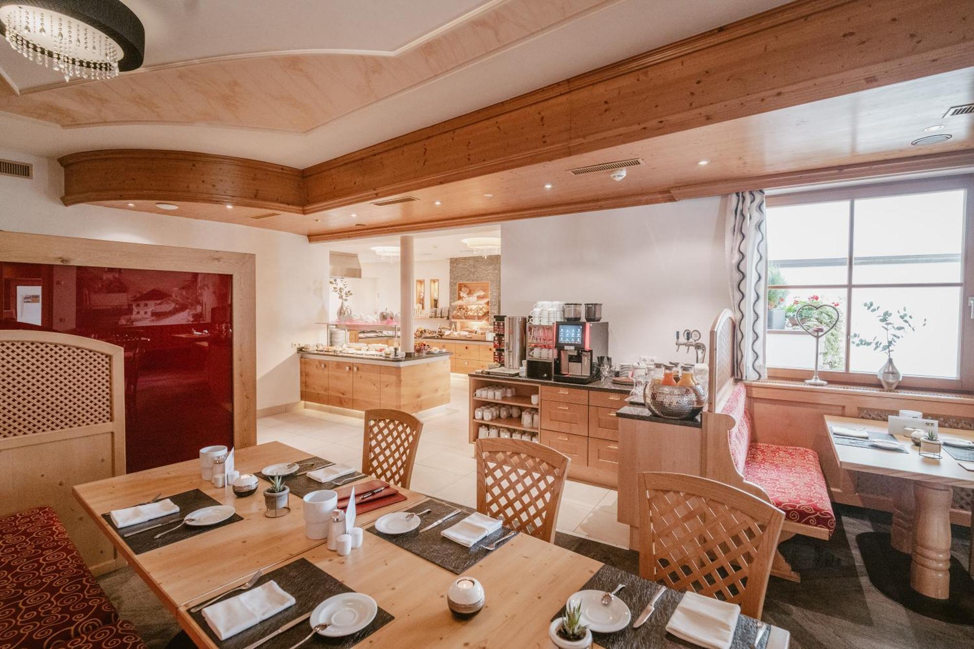 ... Mein Romantisches Toalstock Hotel Fiss