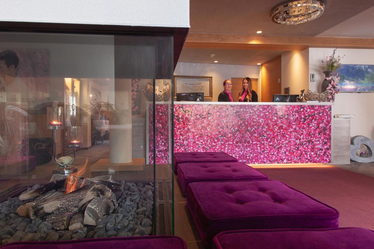 ... Mein Romantisches Toalstock Hotel 4*